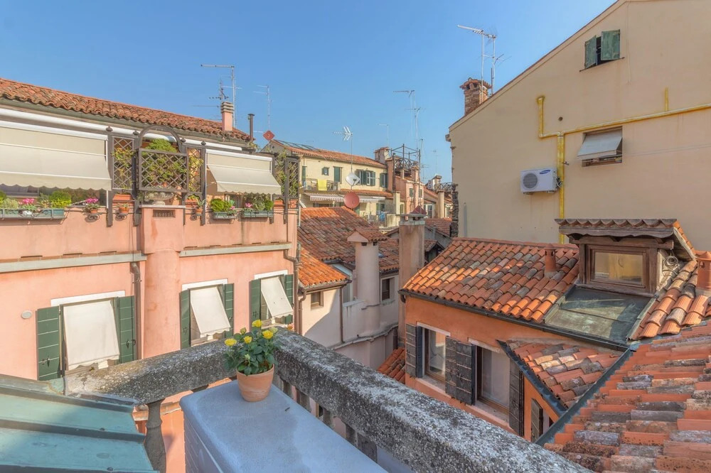 Ve.N.I.Ce. Cera La Terrazza
