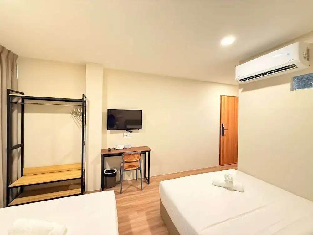 TwinTree Kelawai