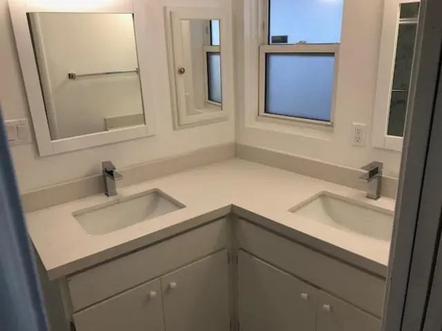 4 bedroom and 3 bath home close to universal studio and Hollywood