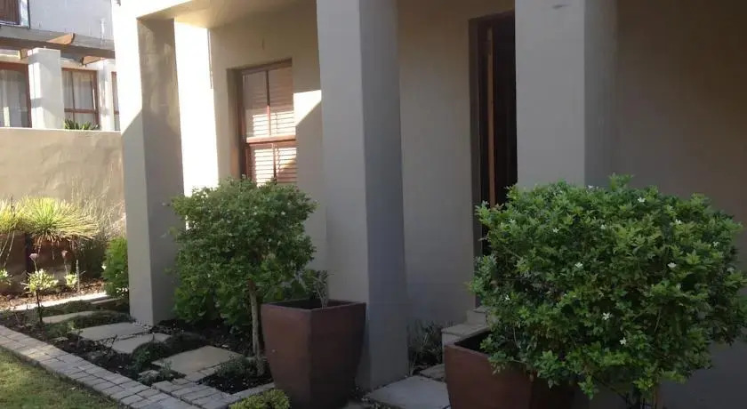 Fynbos Feniks Apartment