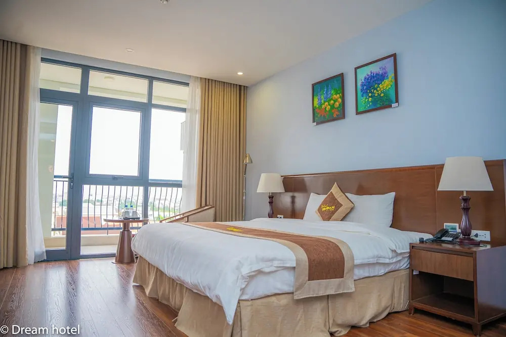Khách sạn Thái Bình Dream