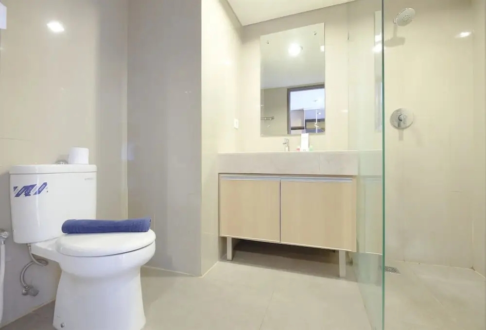 Comfortable and Modern Studio Apartment near Cawang and MT Haryono