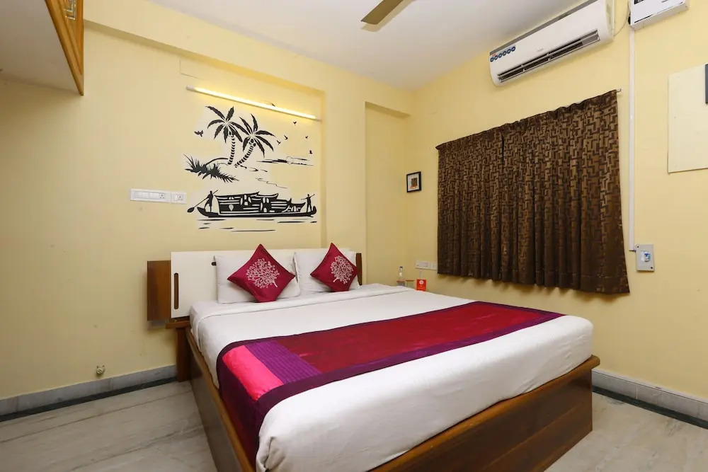 Hotel Rich Residency