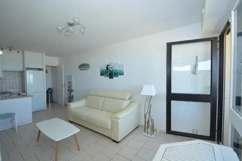 residence front de mer les oceanides