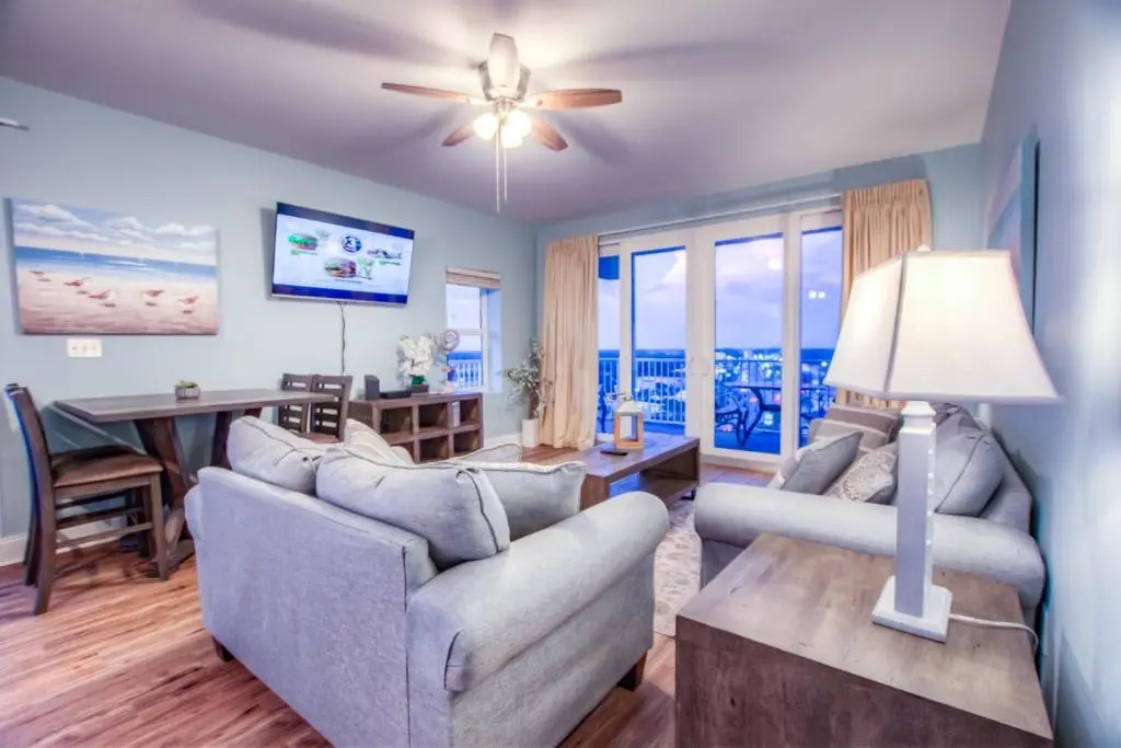 3 BD Laketown Wharf 1038- Best Amenities