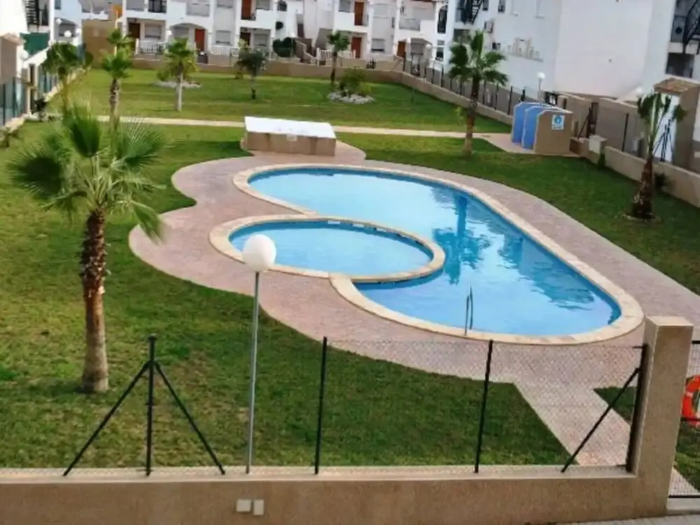 La Cinuelica R14, 1st flr apt Overlook Pool L137