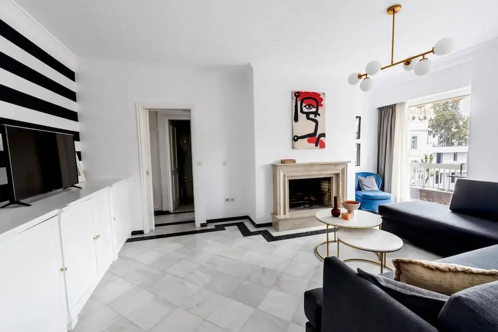 Massive 2-combo apt Unbeatable Acropolis Views 9pax
