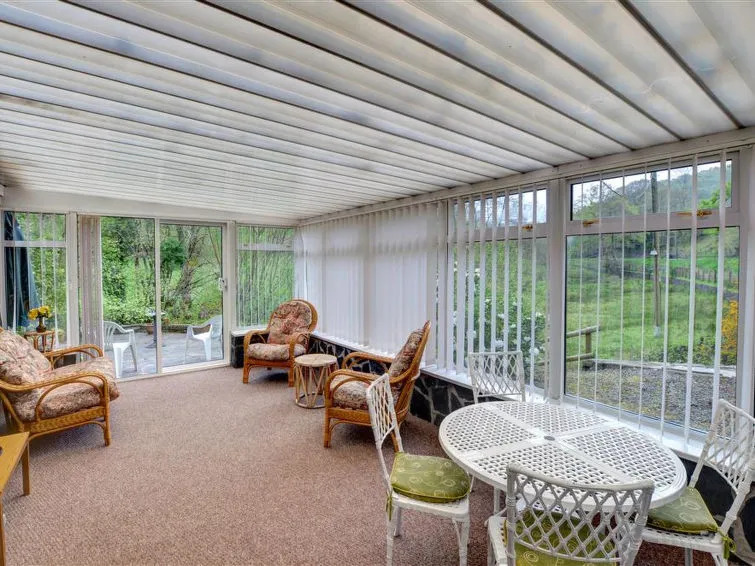 Holiday Home Pantperthog