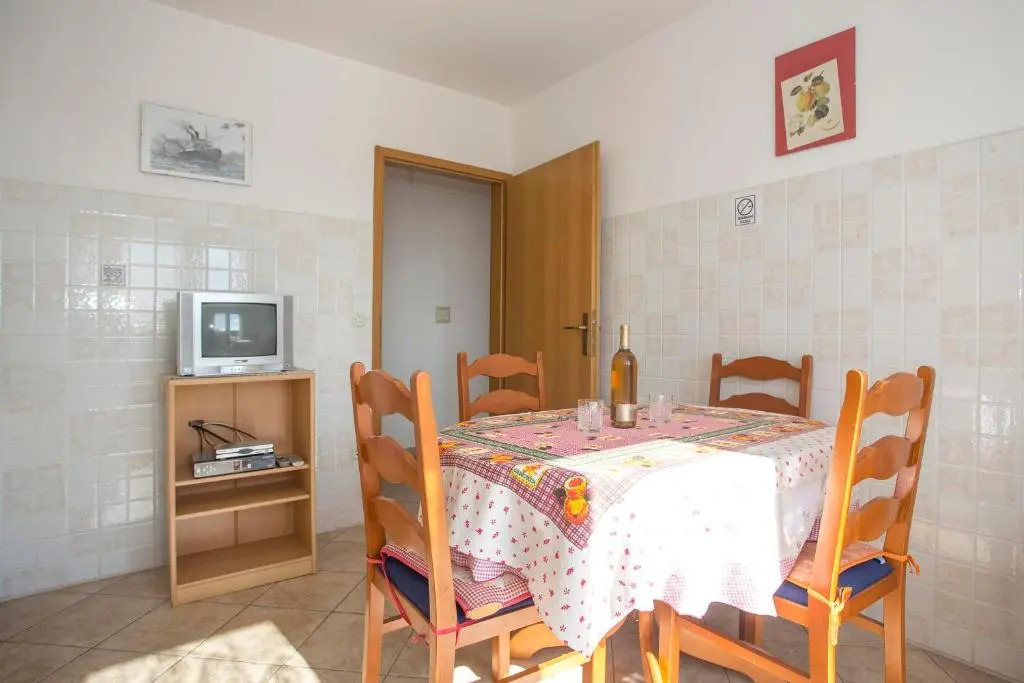 Apartments Jaksa