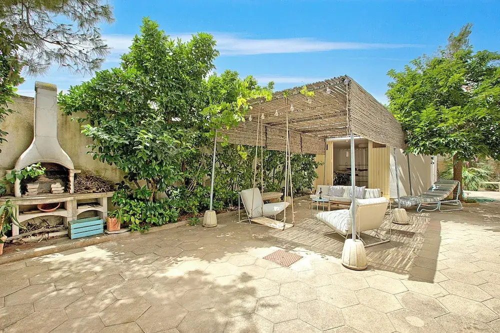 Villa Carolina spacious with garden