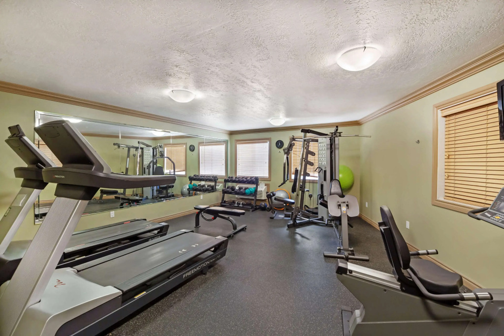 Best Western PLUS Mirage Hotel and Resort