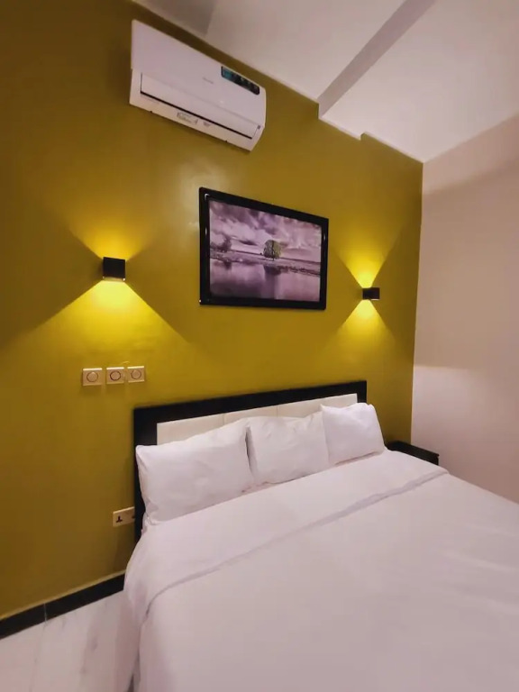 Aggreys 55 airport lodge