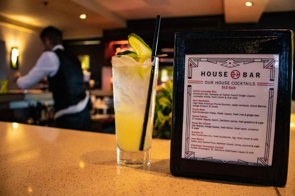 Essex House Hotel