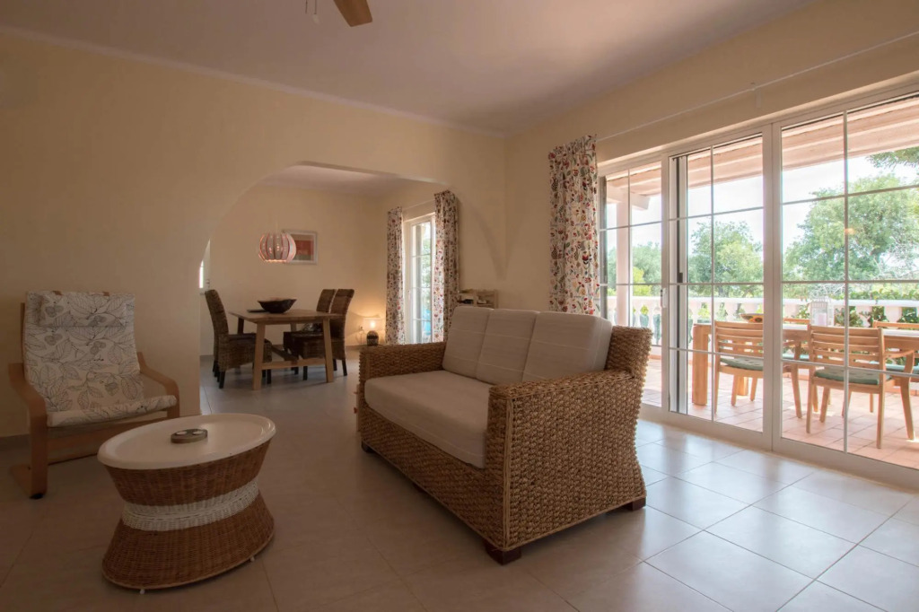 Casa Novo Horizonte by Portucasa
