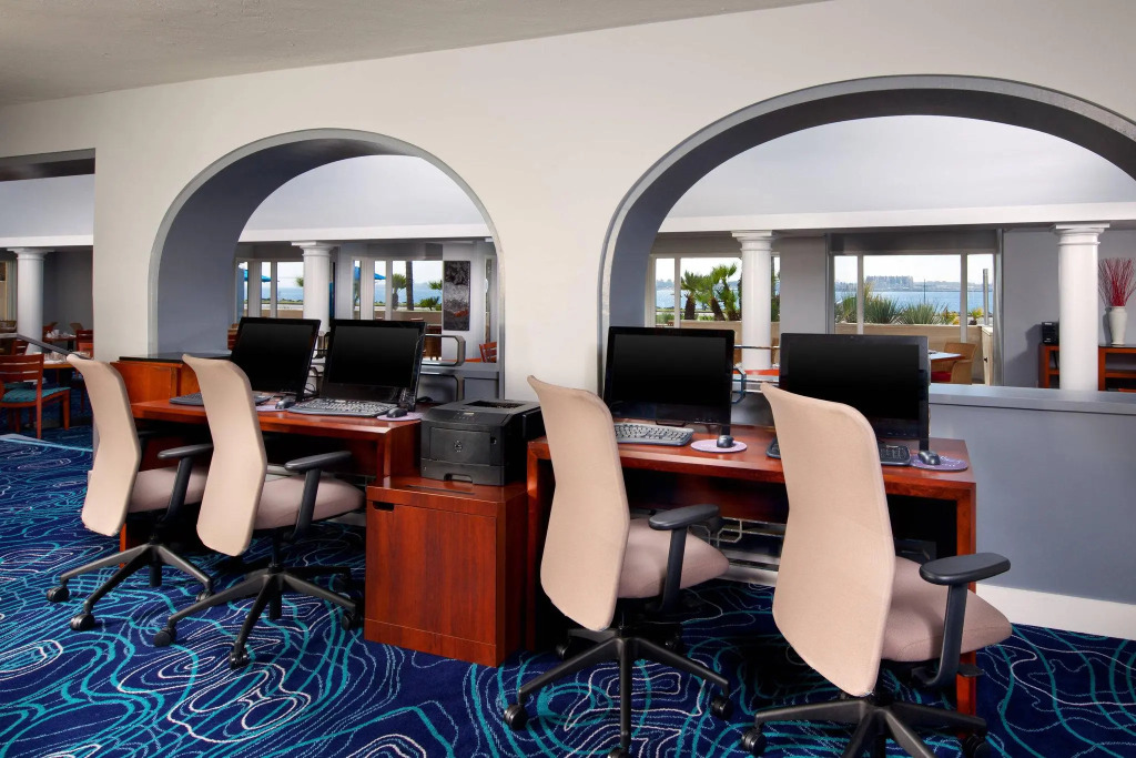 Sheraton San Diego Resort