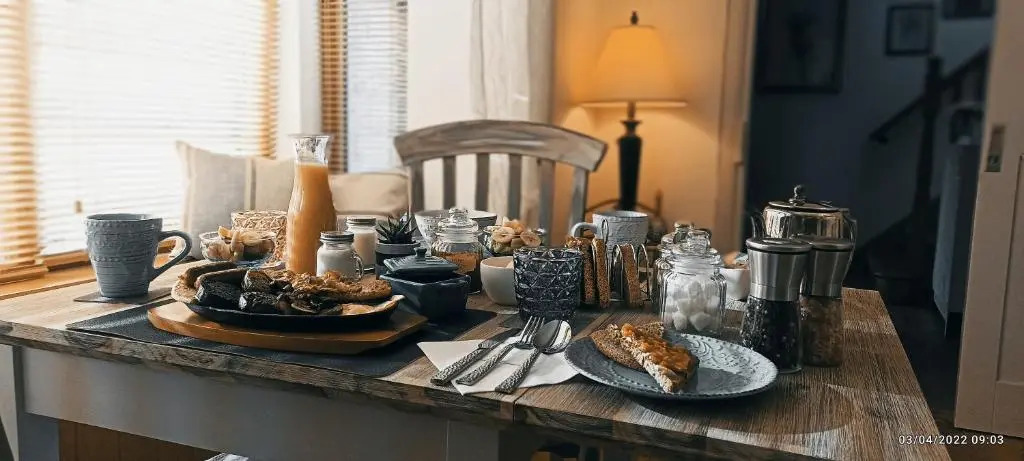Outlander Boutique B&B ONLY ADULT Suite