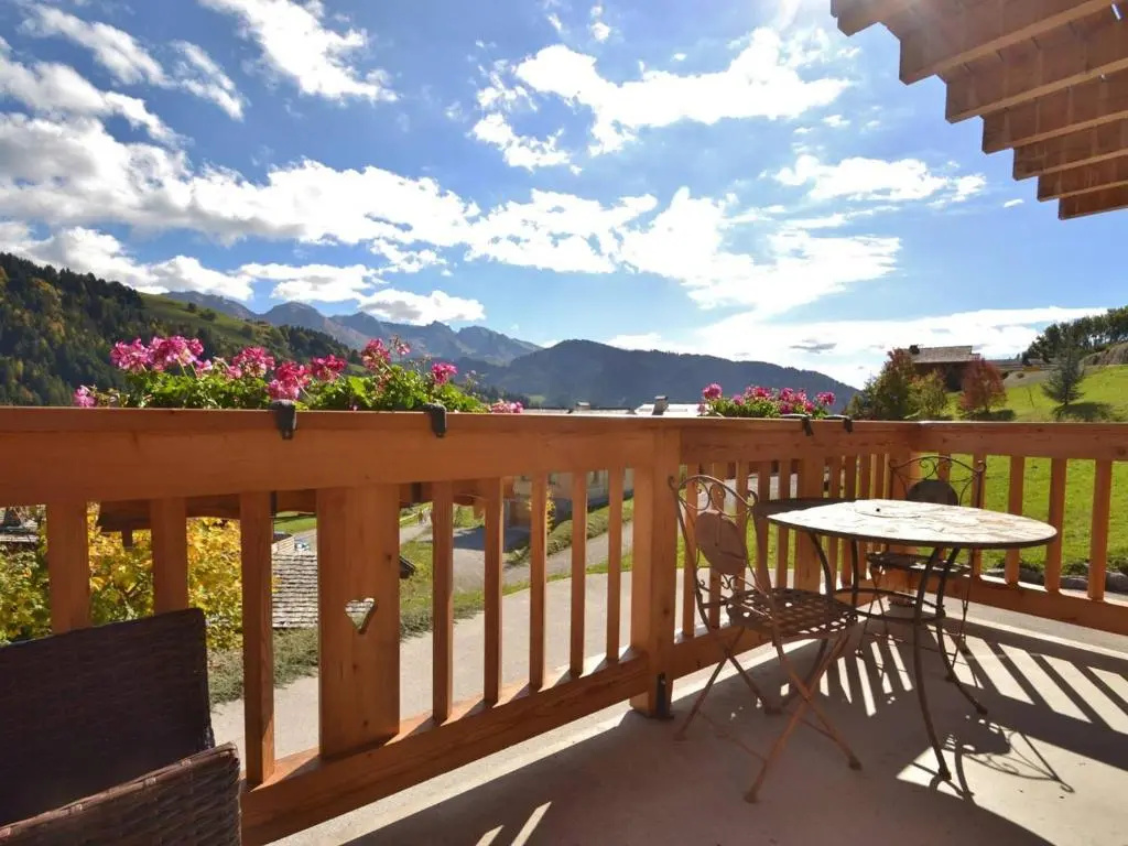 Chalet Le Grand-Bornand, 5 pièces, 8 personnes - FR-1-391-45