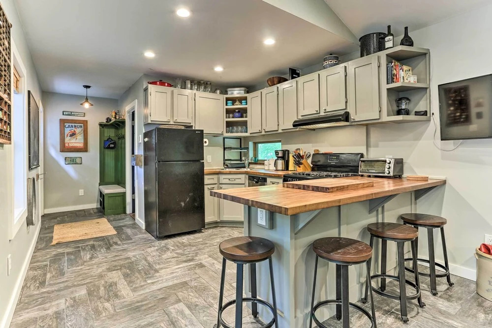 Cozy White Lake Home w/ Patio, Deck & Grill!