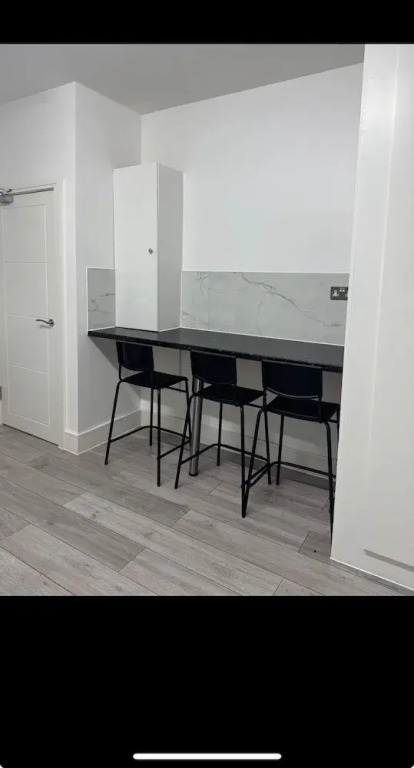 Enchanting 4-bed House in Enfield