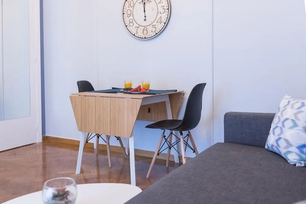 Syntagma Apartments by Livin Urbban