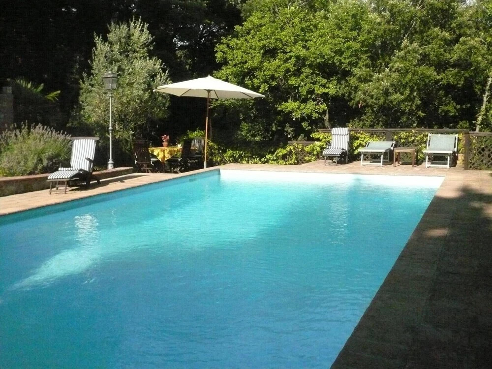 House With 2 Bedrooms in Mensano, With Pool Access and Wifi