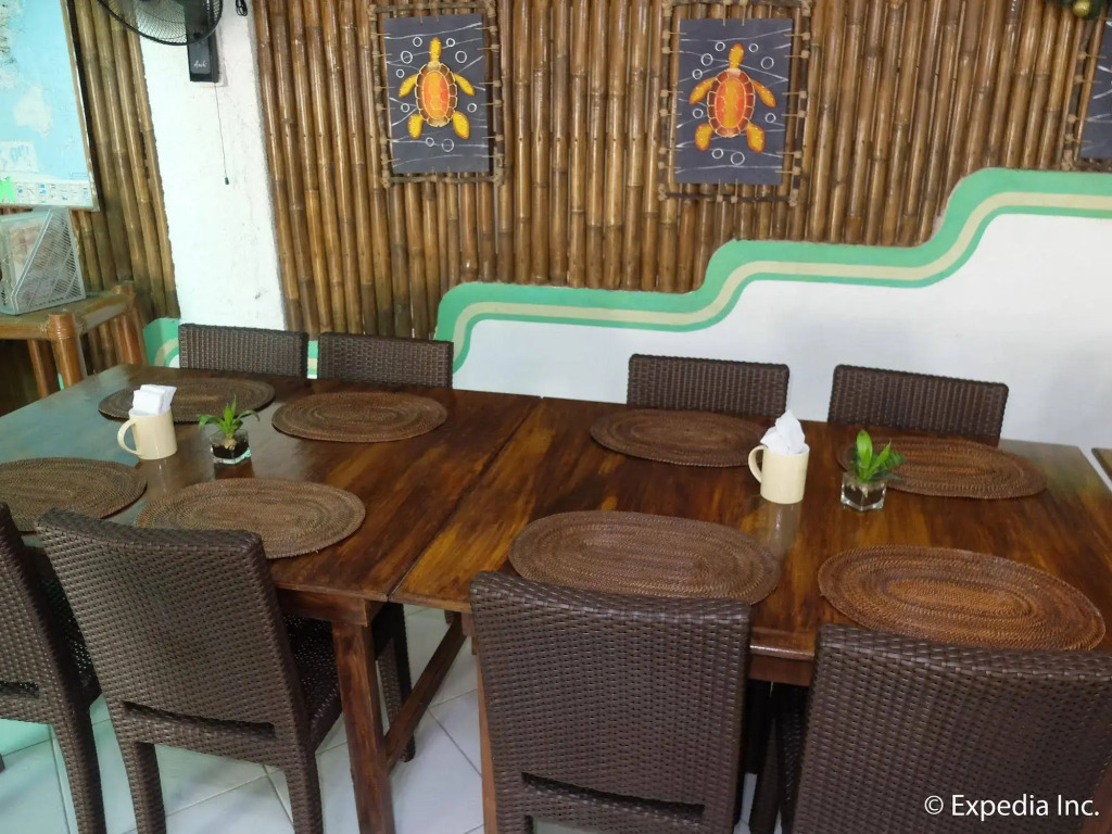 Turtle Inn Resort