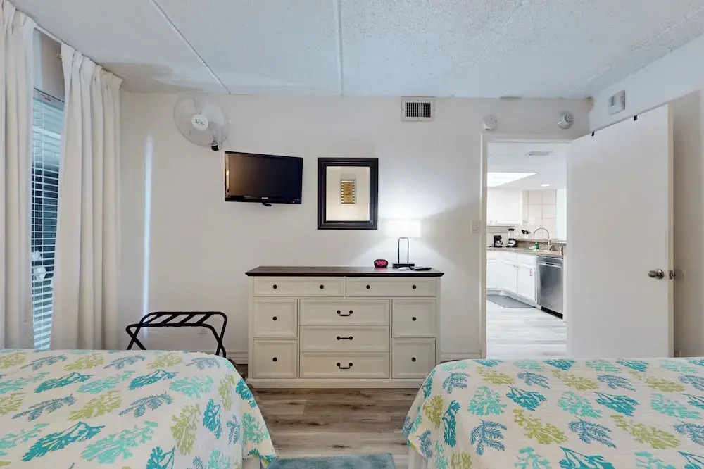 Resort Perks & Gulf Views: Suntide III - Unit 304