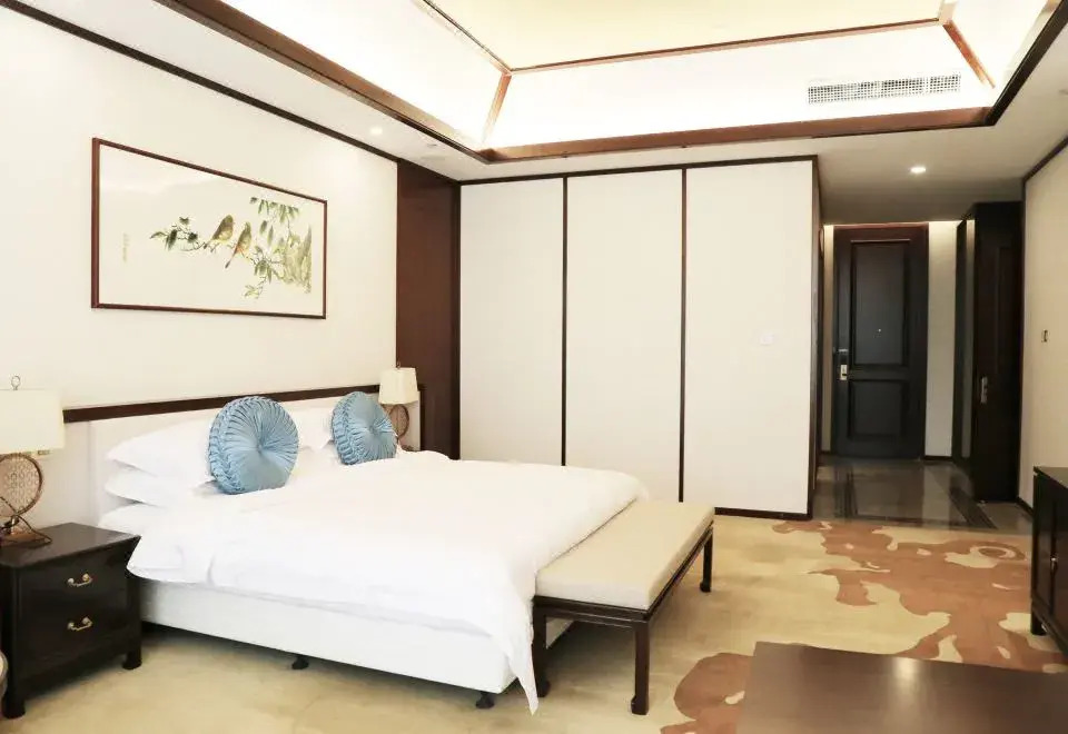 Holiday Inn Wuyuan Huazhong