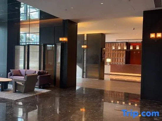 Weinan Guibinlou Hotel