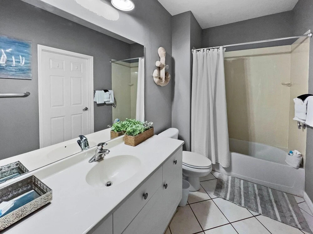 Emerald Waters 206 in Miramar Beach by Destin Getaways