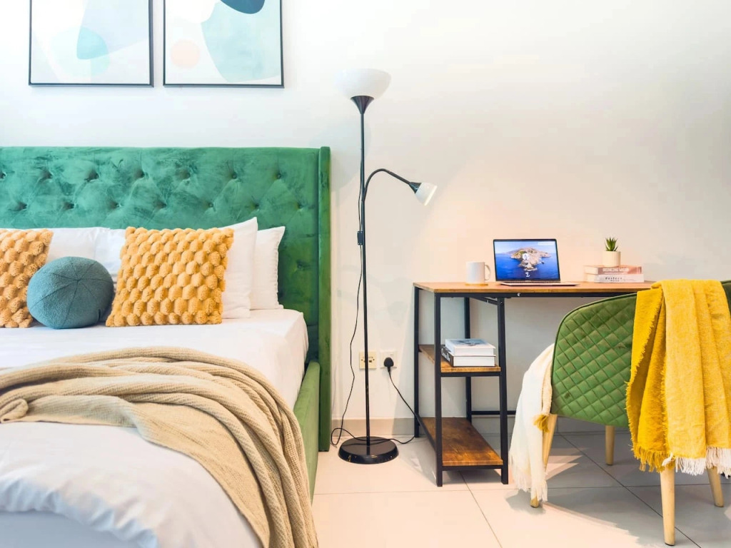 Апартаменты Marina 1BR Rooftop Pool Steps to JBR Beach