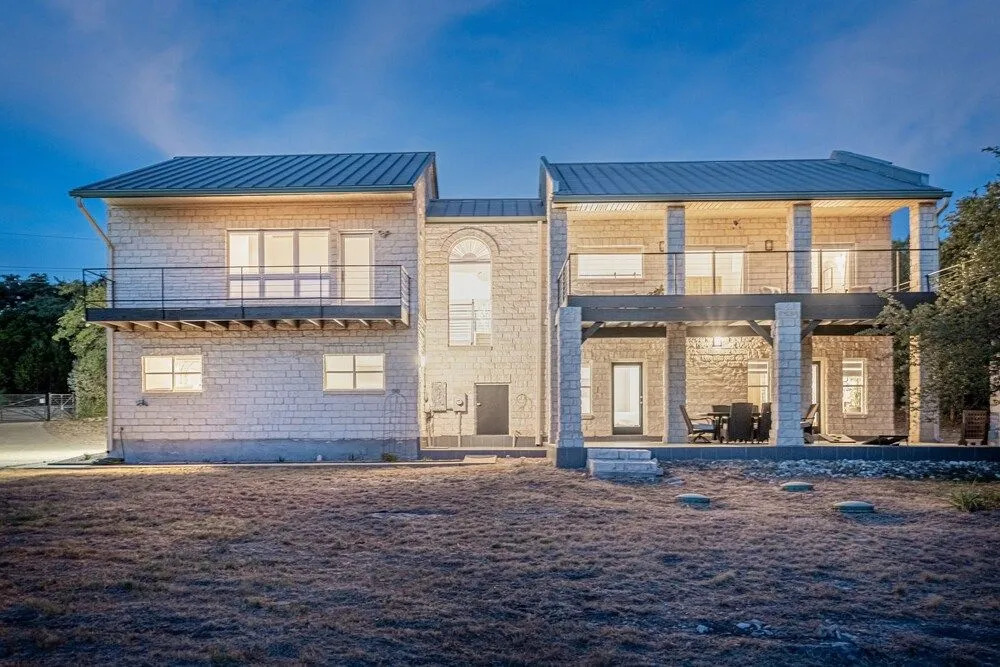 Lavish Lake Getaway