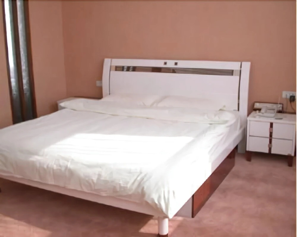 Jingyun Business Hotel
