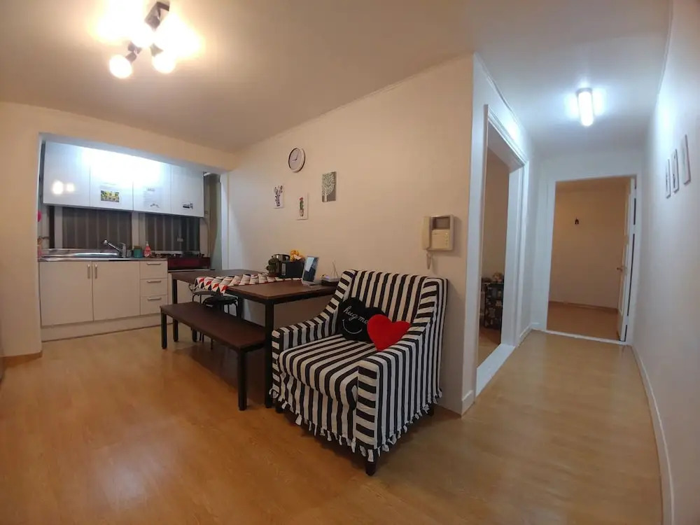 KiKi House