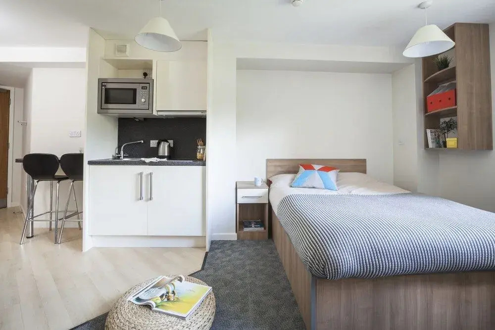 Ensuite Studios in Kings Cross