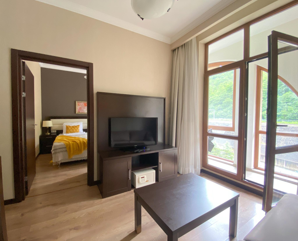Апартаменты PolyanaHome - 1Bedroom apart 300 метром до подъемника