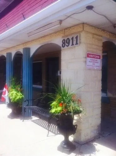Three Diamond Inn