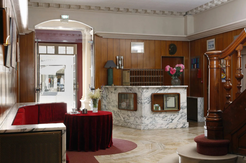 Grand Hotel de LUnivers
