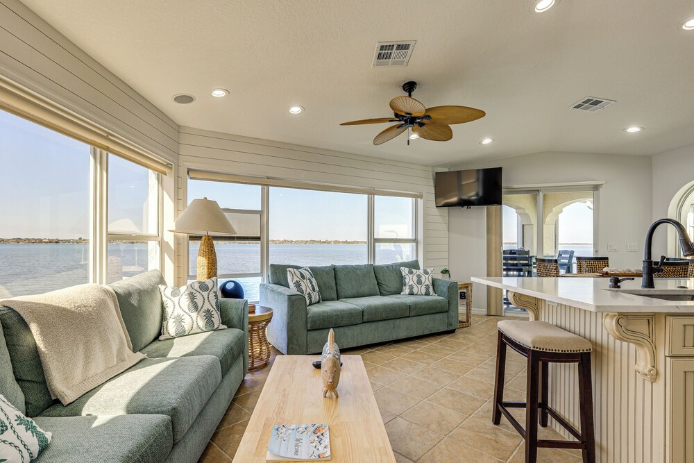 Waterfront Resort Home! Extended Jensen Beach Stay
