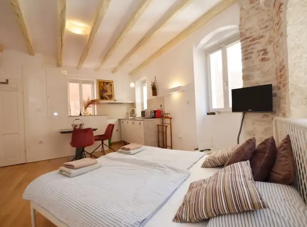 Modern and Cozy Rovinj Old Town Apartments