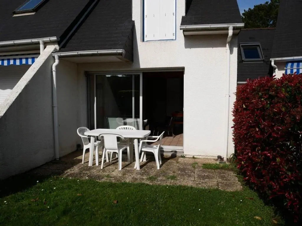 Maison proche plage avec jardinet, 3 pièces, 40m², parking privé, animaux acceptés - FR-1-478-131
