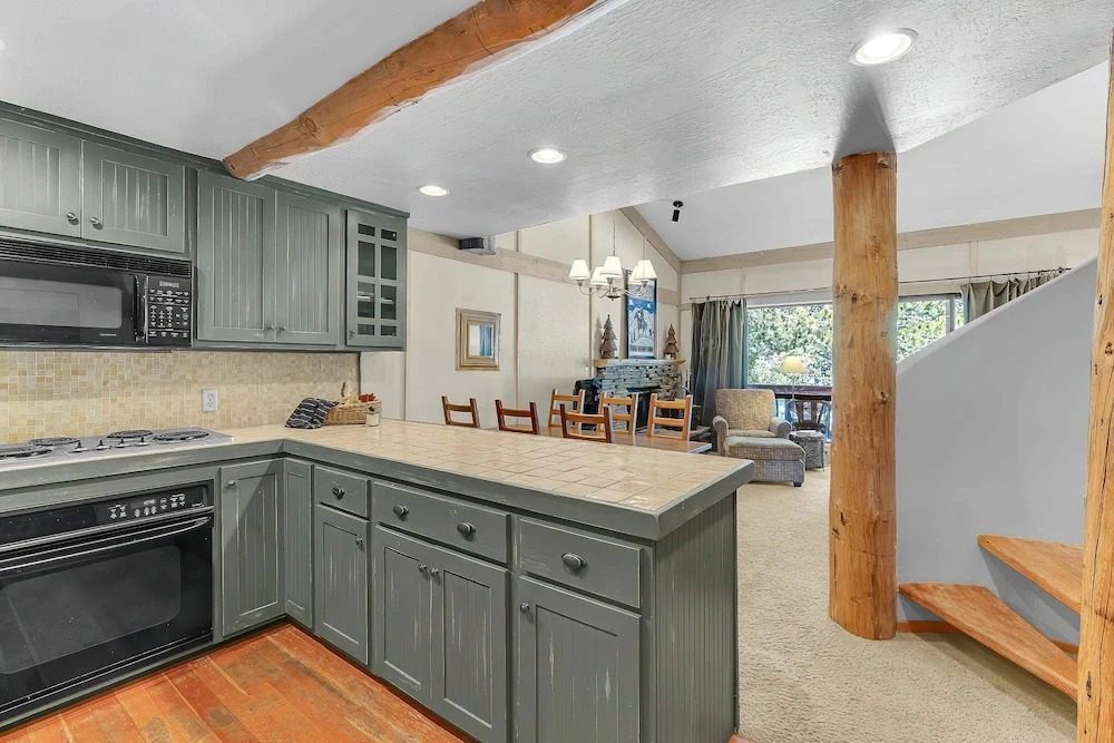 Adobe Style Condo With Loft - Creekside #58 2 Bedroom Home