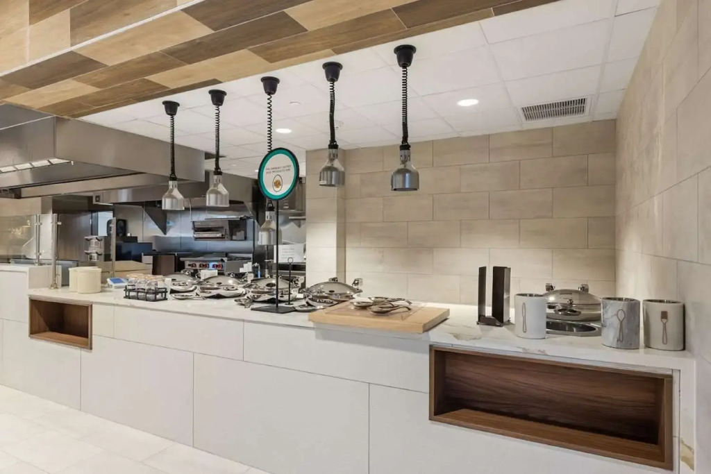 Embassy Suites By Hilton Irving Las Colinas