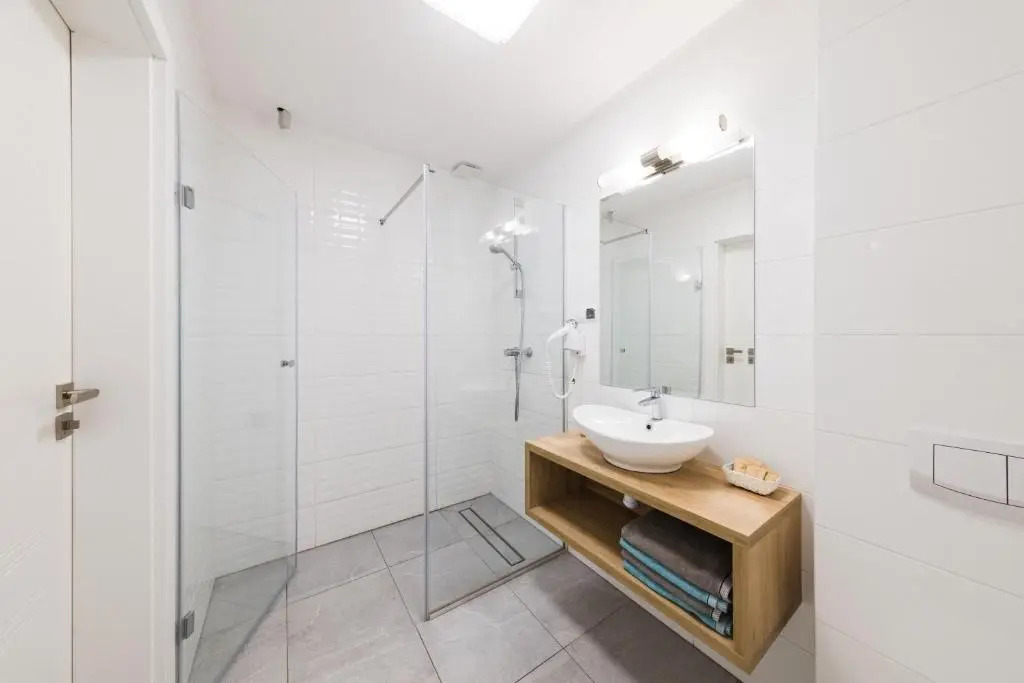 Apartamenty Bałtyckie - Grand Baltic - WIFI, Klimatyzacja, Sala Zabaw, Taras wypoczynkowy, centrum Ustki