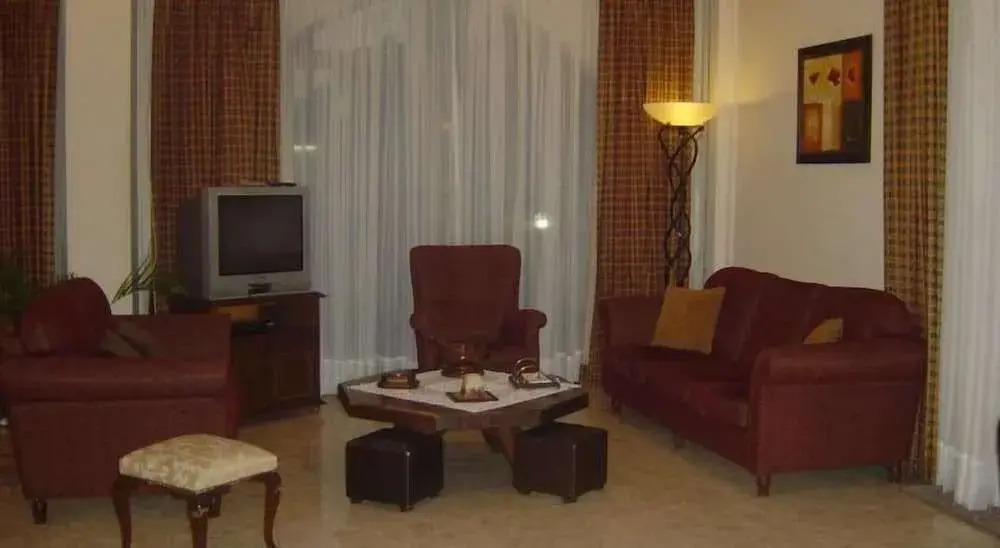 Layiotis Hotel