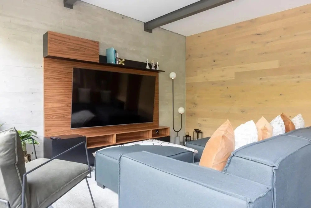 Capitalia Simply The Best Condo