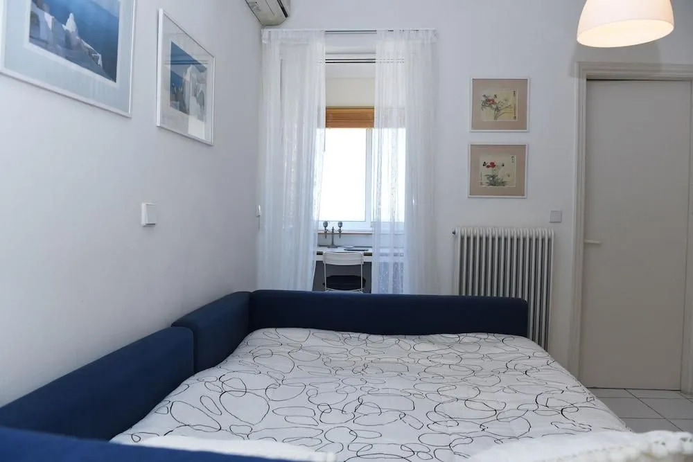 Top Floor With Stunning 360 View