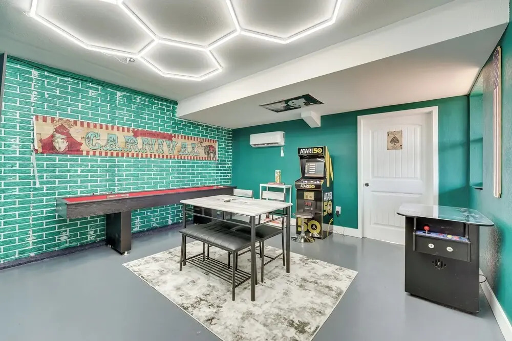 Pet-friendly Branson Area Home: Hot Tub, Game Room
