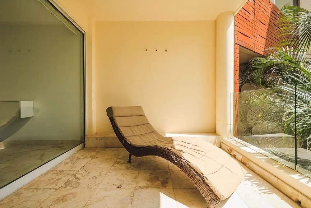 Luxury Complex - Infinity Pool and Private Beach Club - At The Elements Condos 108