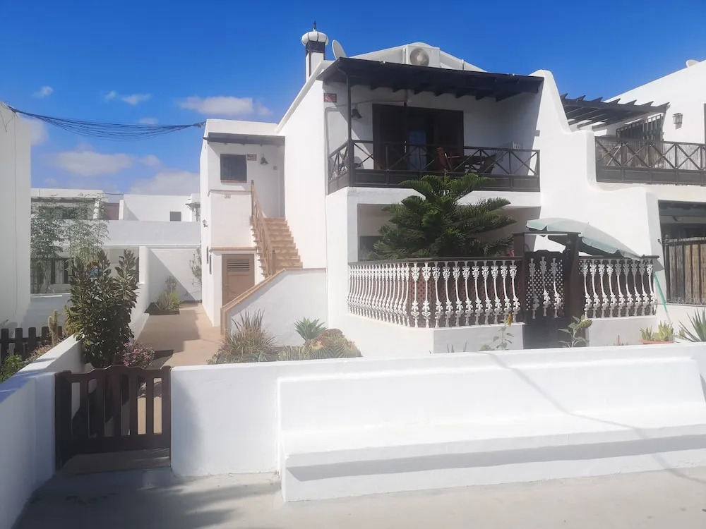 Puerto del Carmen Beach Apartment